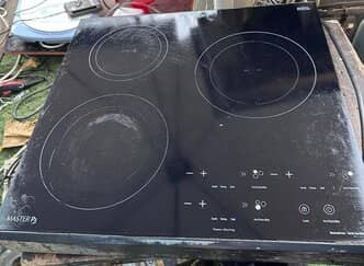 Thay mặt kính bếp từ caso ba vùng nấu Thay mặt kính bếp từ caso ba vùng nấu