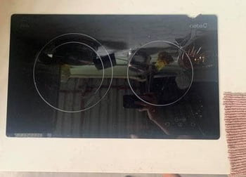 Thay mặt kính bếp cata phục vụ liên tục 247 Thay mặt kính bếp cata phục vụ liên tục 247