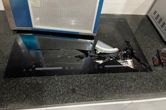 Thay kính bếp junger ở phố Triều Khúc Thay kính bếp junger ở phố Triều Khúc