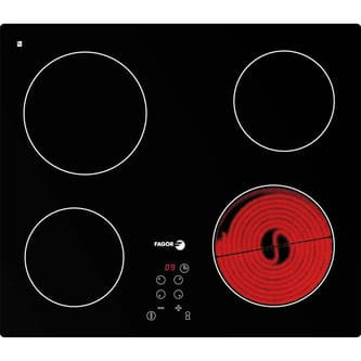 Nên gọi thay kính bếp Fagor ngay khi vỡ Nên gọi thay kính bếp Fagor ngay khi vỡ