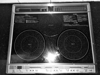 Chuyên thay kính bếp nội địa panasonic ở hà nội Chuyên thay kính bếp nội địa panasonic ở hà nội