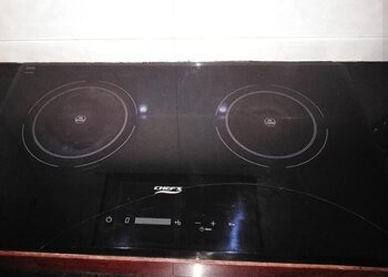 Thay mặt kính bếp từ Chefs - báo giá kính bếp chefs cũ, Mới