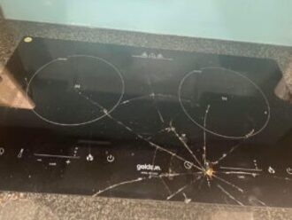 Thay mặt kính cho bếp đôi tại nhà giá rẻ Thay mặt kính cho bếp đôi tại nhà giá rẻ