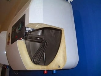 Cấu tạo vỏ bình nóng lạnh phía bên ngoài Cấu tạo vỏ bình nóng lạnh phía bên ngoài