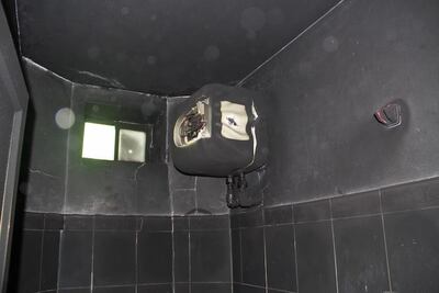 Bình nóng lạnh bốc khói, bốc cháy khi bật aptomat Bình nóng lạnh bốc khói, bốc cháy khi bật aptomat