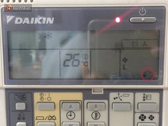 Sửa điều hòa âm trần daikin nháy đèn tại times city Sửa điều hòa âm trần daikin nháy đèn tại times city