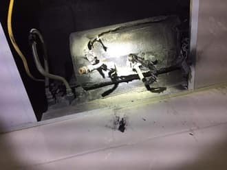 Sửa bình nóng lạnh midea tránh sự cố cháy nổ Sửa bình nóng lạnh midea tránh sự cố cháy nổ