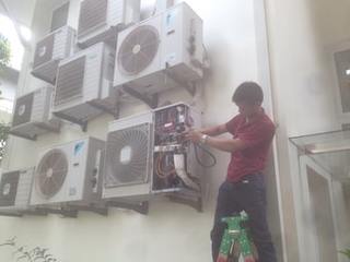 Tháo lắp điều hòa âm trần cassette văn phòng