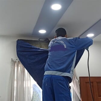Thực hiện vệ sinh máy điều hòa ở phố kim mã Thực hiện vệ sinh máy điều hòa ở phố kim mã
