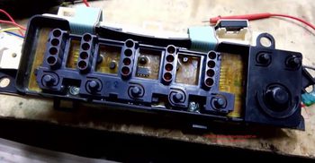 Máy giặt hỏng board mạch do để được vào - Sửa máy giặt tại nhà