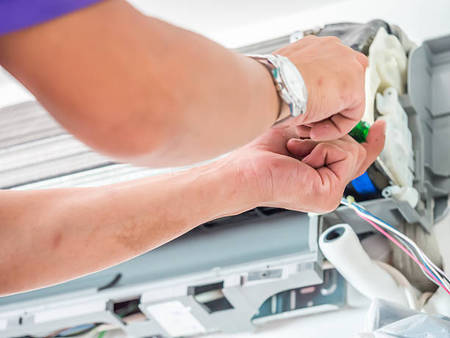 Sửa điều hòa Sharp ở hà nội chỉ 199k_Sửa tại nhà 15p có thợ