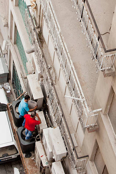 Điều hòa không chạy dàn nóng do hỏng quạt, hỏng block Điều hòa không chạy dàn nóng do hỏng quạt, hỏng block