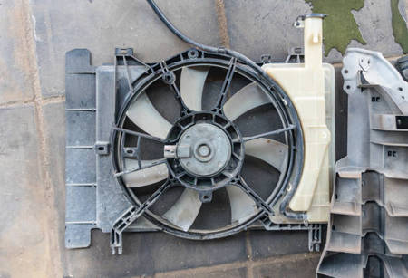 Sửa điều hòa ở Nguyễn huy tưởng 24/7_Thợ kiểm tra Miễn phí