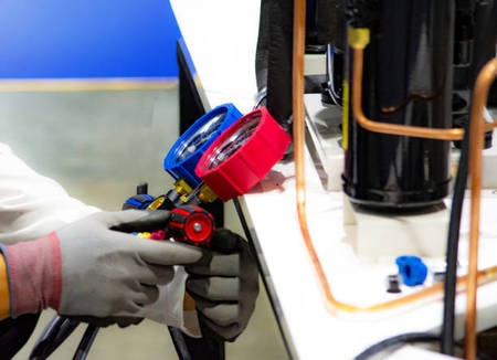 Nạp gas bổ sung cho điều hòa VRV tại chung cư Nạp gas bổ sung cho điều hòa VRV tại chung cư