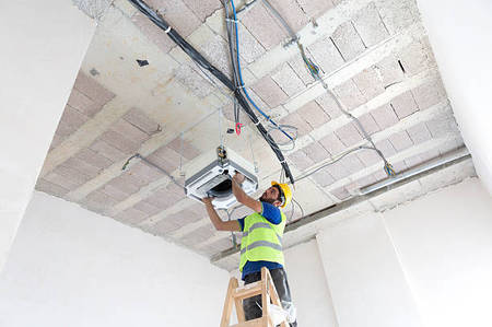 Vệ sinh dàn lạnh điều hòa funiki âm trần cassette Vệ sinh dàn lạnh điều hòa funiki âm trần cassette