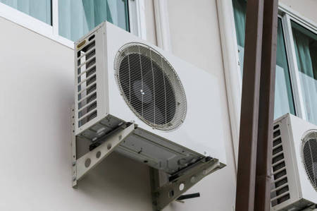 Kiểm tra, vệ sinh bảo dưỡng dàn nóng điều hòa funiki Kiểm tra, vệ sinh bảo dưỡng dàn nóng điều hòa funiki