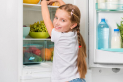 Sửa tủ lạnh Toshiba k làm đá/ko già đá ở hà nội 24/7 chỉ 199k