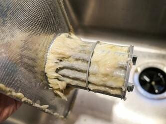 Máy rửa bát hỏng tắc thoát nước do quá bẩn Máy rửa bát hỏng tắc thoát nước do quá bẩn