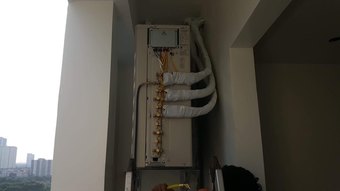 Lắp điều hòa multi 3 dàn lạnh chung cư Vinhomes Lắp điều hòa multi 3 dàn lạnh chung cư Vinhomes