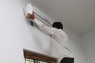 Lắp điều hòa treo tường 9000btu cho phòng 9m2