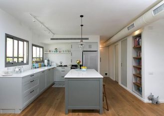 Lắp điều hòa multi Daikin ống gió cho phòng ăn Lắp điều hòa multi Daikin ống gió cho phòng ăn