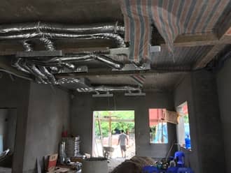 Lắp điều hòa ống gió cho tầng 1 của nhà cao tầng Lắp điều hòa ống gió cho tầng 1 của nhà cao tầng