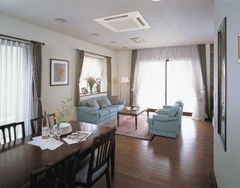 Lắp điều hòa casseette cho phòng khách rộng 25m2 Lắp điều hòa casseette cho phòng khách rộng 25m2