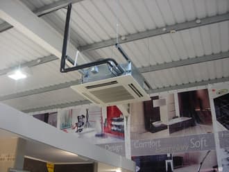 Lắp điều hòa treo tường cho quán net phòng game Lắp điều hòa treo tường cho quán net phòng game