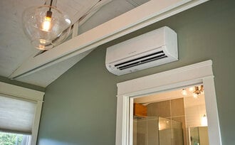 Dàn lạnh bị chảy nước do đường nước cao ngang Dàn lạnh bị chảy nước do đường nước cao ngang