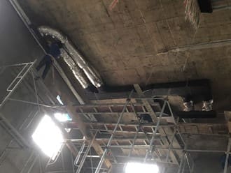 Lắp điều hòa multi âm trần ống gió trong biệt thự Lắp điều hòa multi âm trần ống gió trong biệt thự