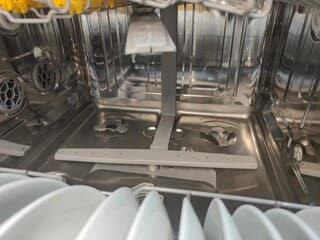 Máy rửa bát không phun nước hỏng vòi phun