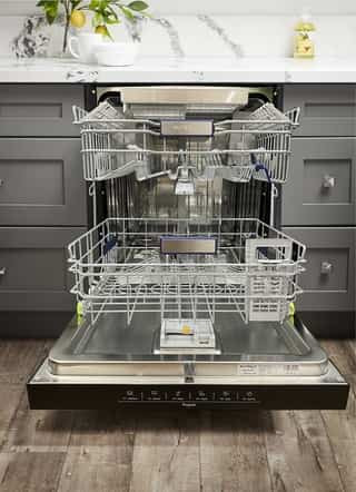 Sửa máy rửa bát kêu sớm giúp tiết kiệm chi phí