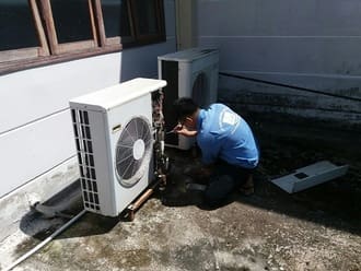 Vệ sinh điều hòa giúp hạn chế các vấn đề hư hỏng Vệ sinh điều hòa giúp hạn chế các vấn đề hư hỏng