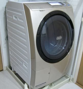 Máy giặt nội địa nháy đèn do hỏng hệ thống van