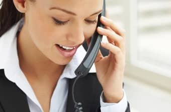 Nhân viên tư vấn, sửa tủ lạnh tại nhà làm việc 24/7