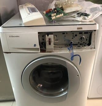 Máy giặt electrolux mất nguồn bật không lên Máy giặt electrolux mất nguồn bật không lên