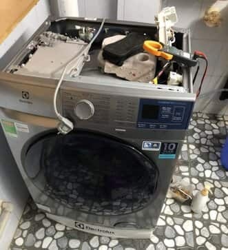 Máy giặt electrolux không vắt do hỏng mạch Máy giặt electrolux không vắt do hỏng mạch