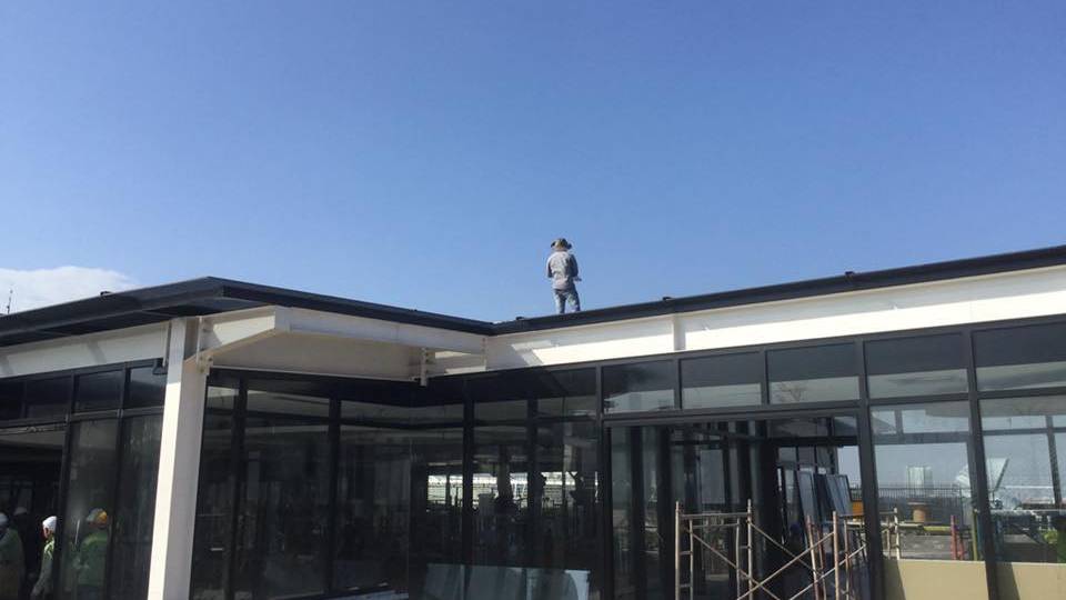 CÔNG TRÌNH MÁI KÍNH VÀ VÁCH KÍNH TTTM GIGAMALL 242 KHA VĂN CẤN