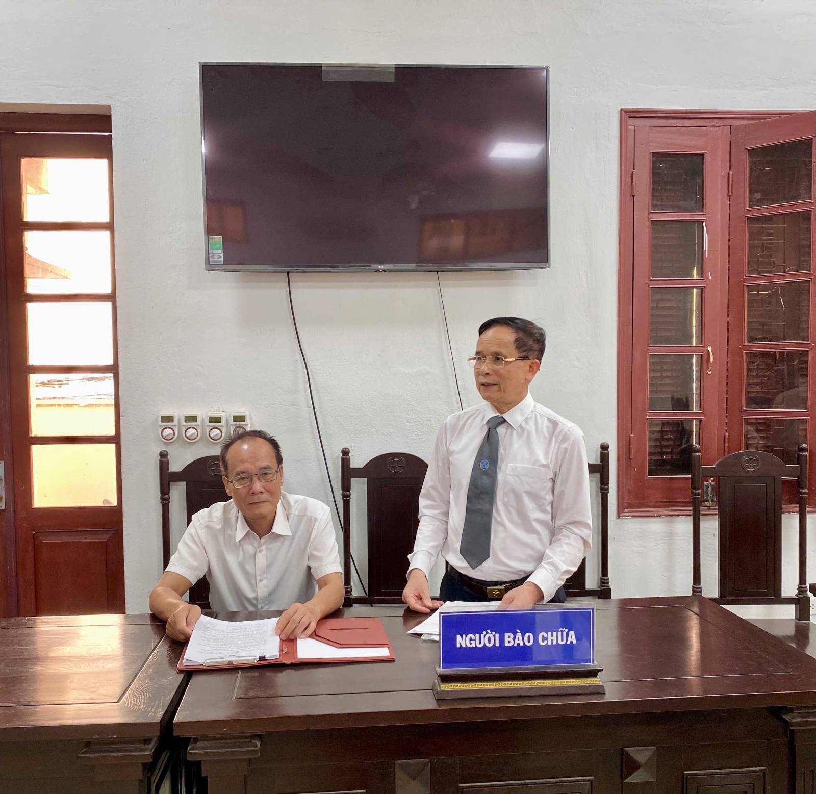 Các luật sư Văn phòng luật sư Tất Thành bào chữa trong vụ án Kinh tế phức tạp