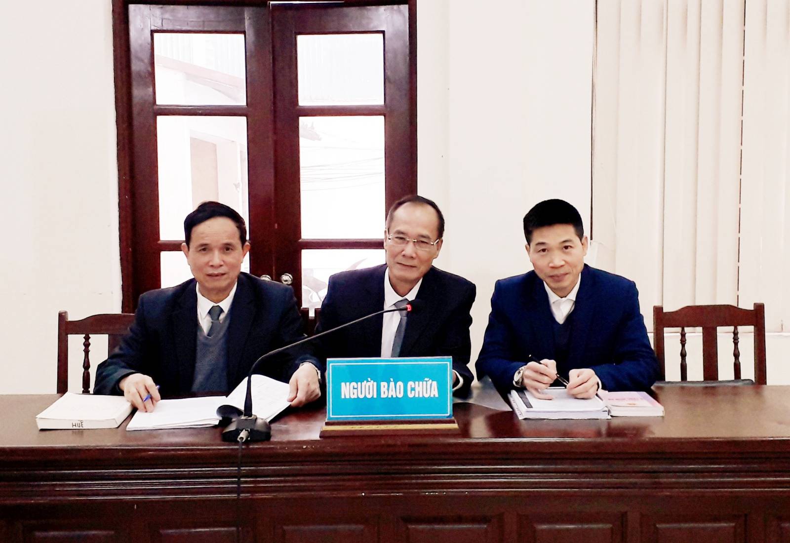 BÀI THƠ VỀ VĂN PHÒNG LUẬT SƯ TẤT THÀNH MÀ QUÝ KHÁCH HÀNG GỬI TẶNG