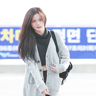 Ms Chi
<HR>